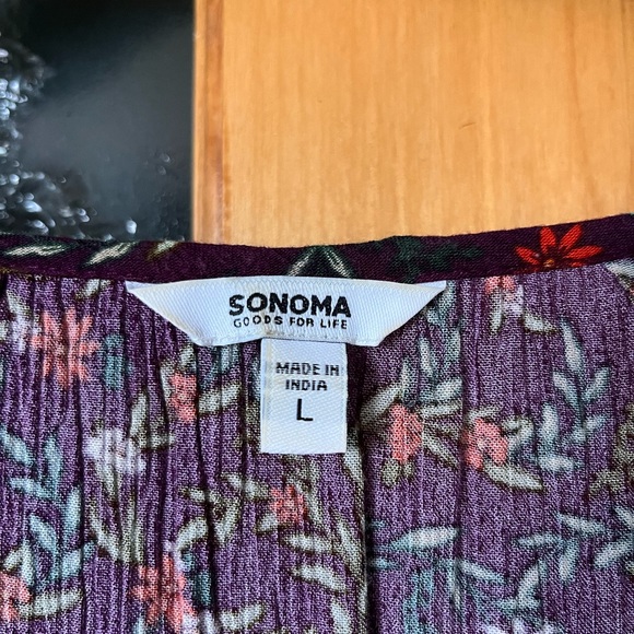 Women’s LS Sonoma Purple floral Top - Picture 2 of 4